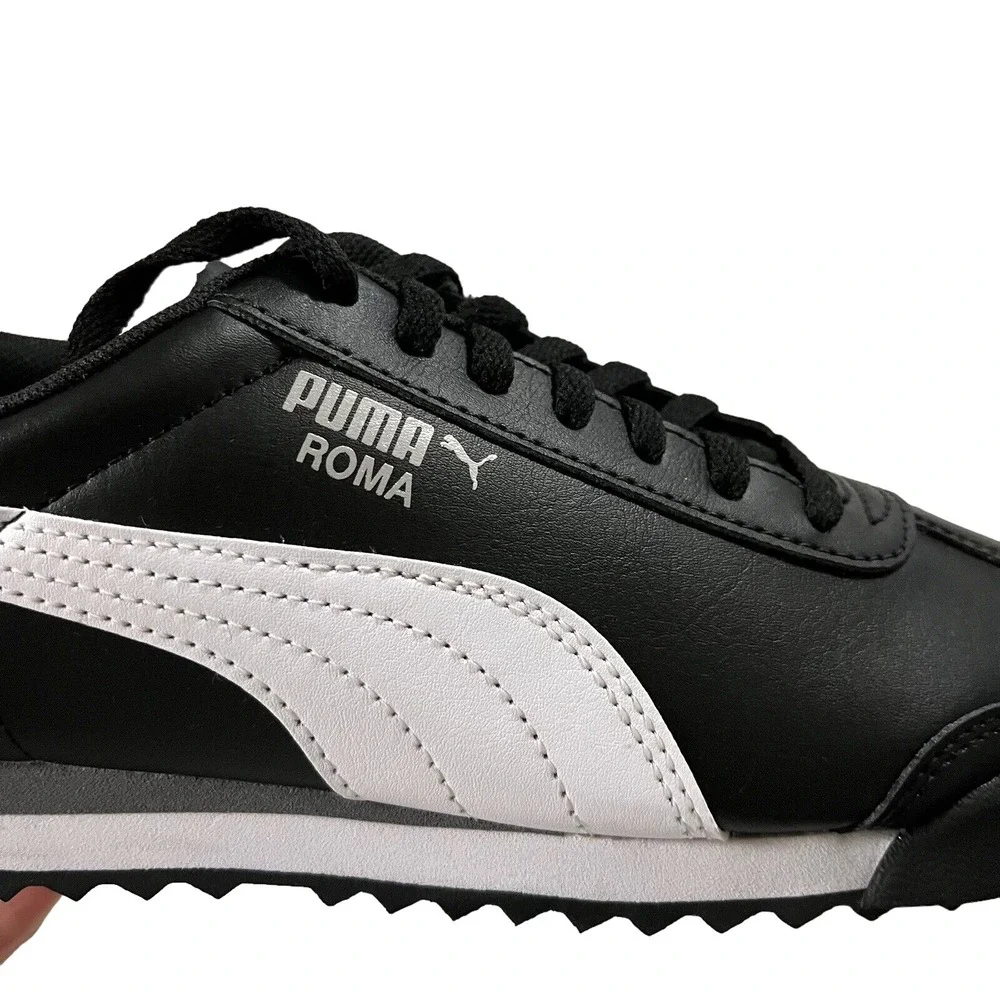 Puma Roma Youth Boys Low Top Sneakers Size 5.5 Black-White Lace Up Faux Leather